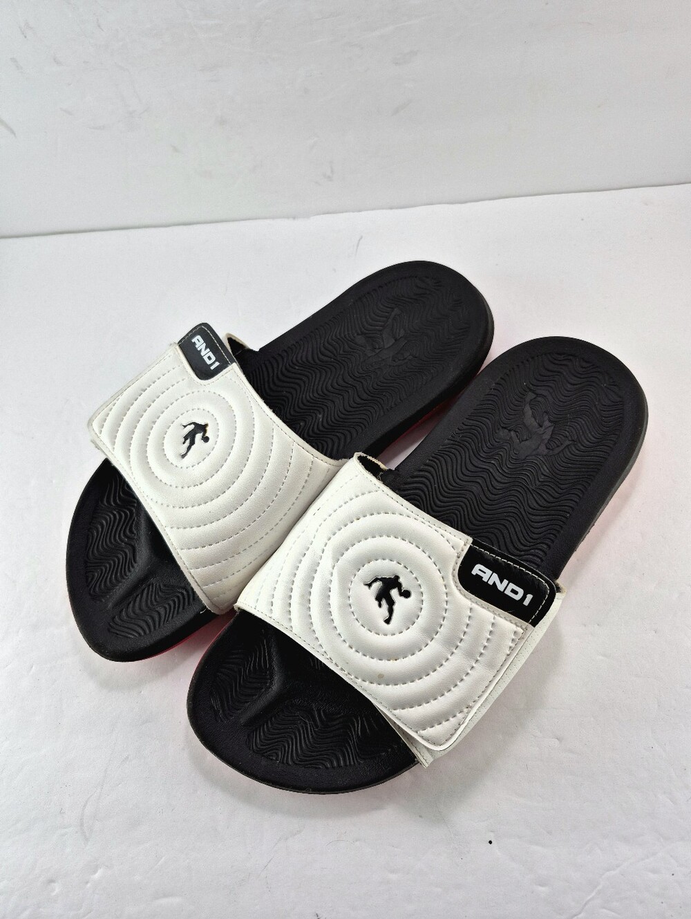 AND1 Men's Athletic Adjustable Swirl Slide Sandals Red Sole Size 11 Sporty NBA